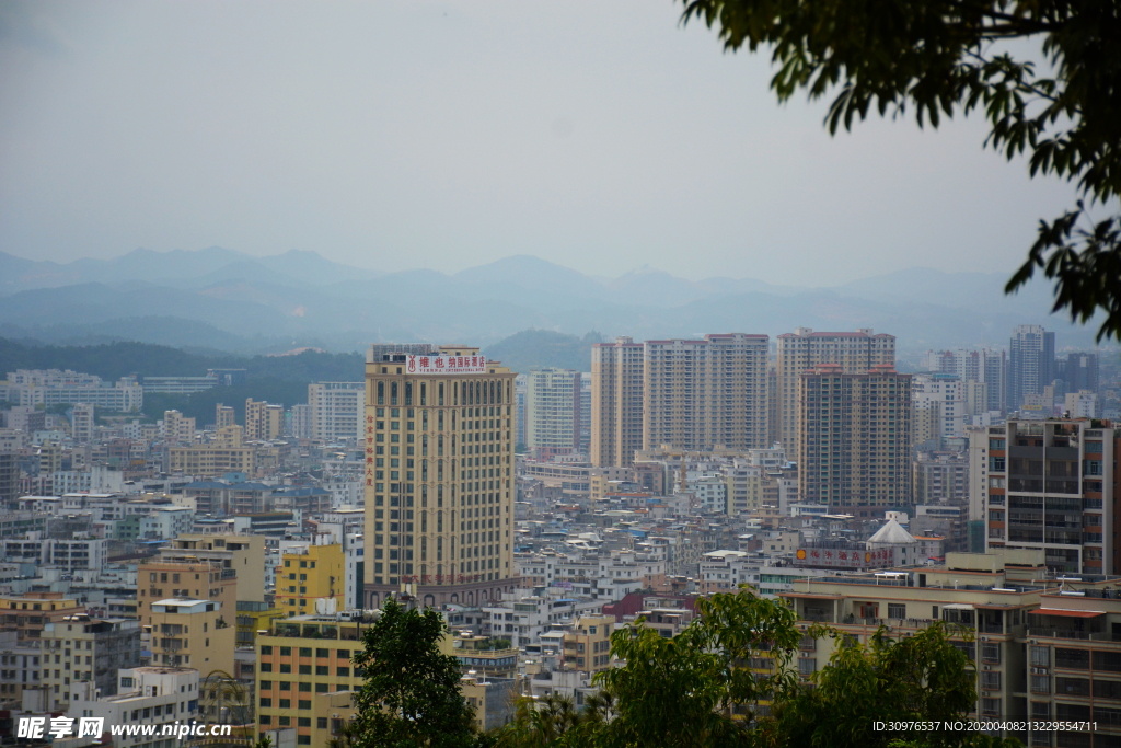 城市