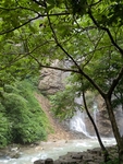 溪水