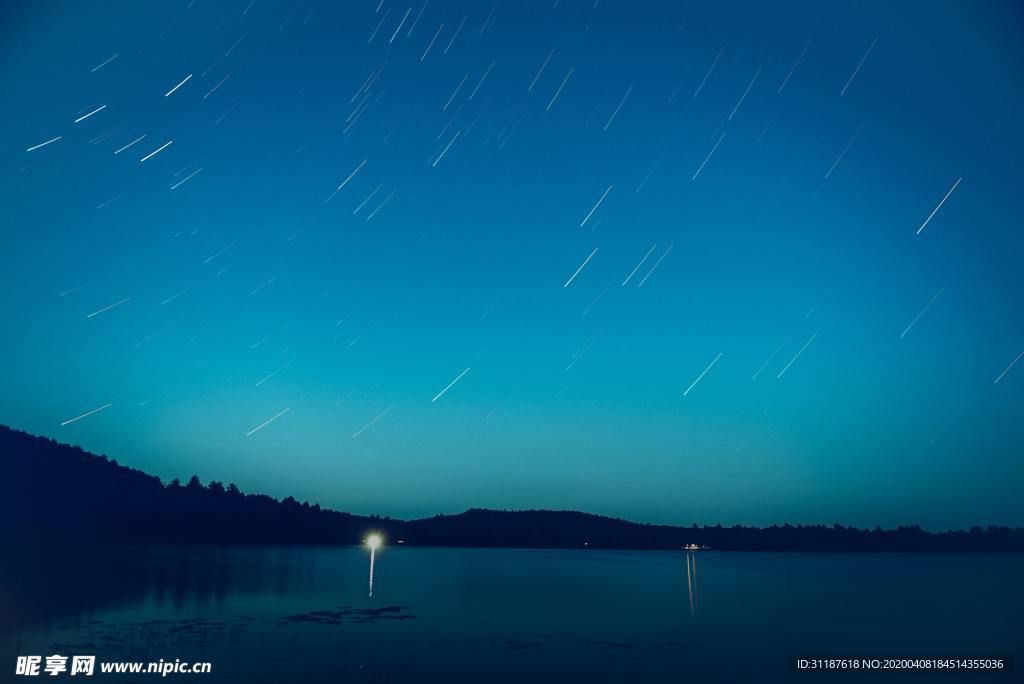 沙滩夜晚风景