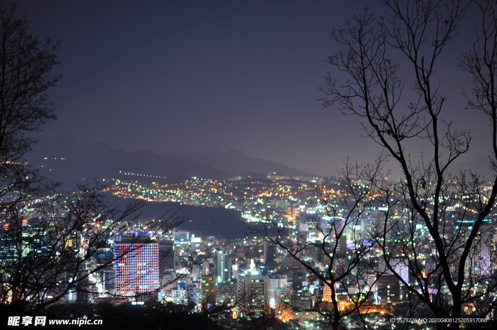 城市夜景俯瞰