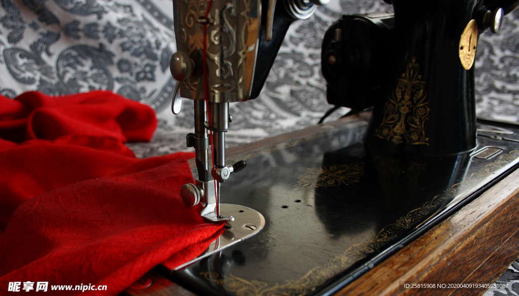 缝纫机机头机针机座图片