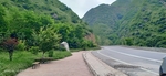 马路 麦积山 山峰 山丘