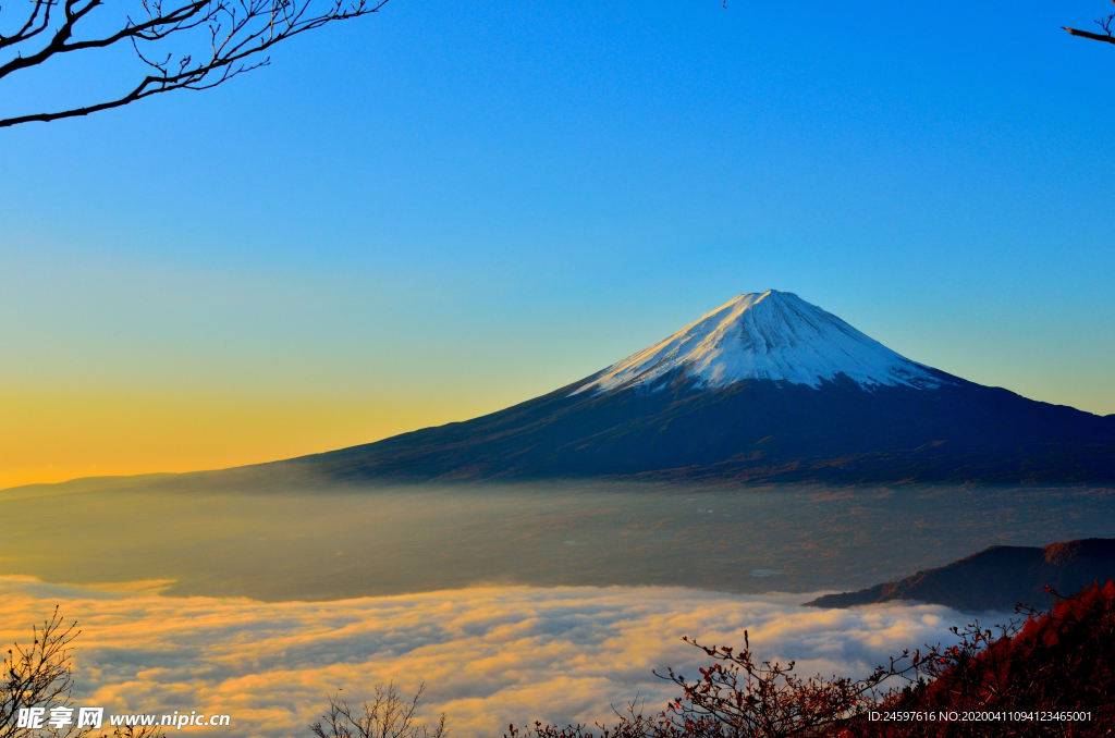 高山云雾