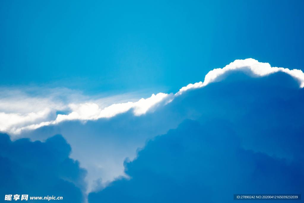 天空