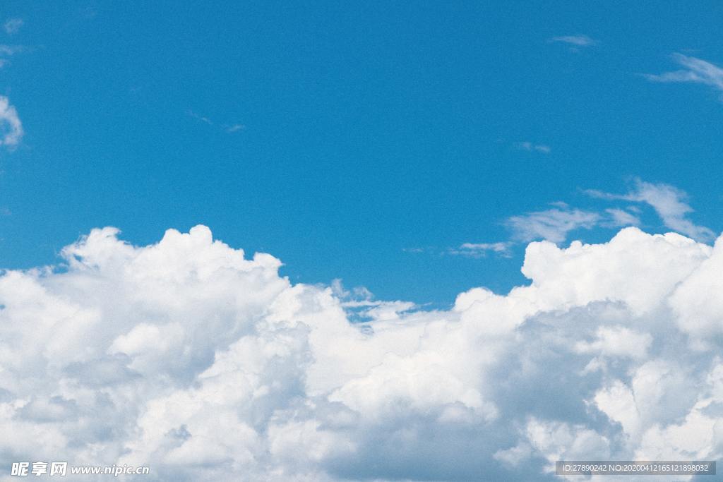 天空