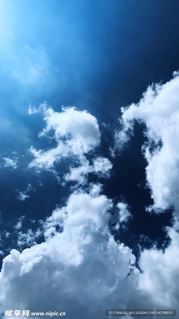 天空