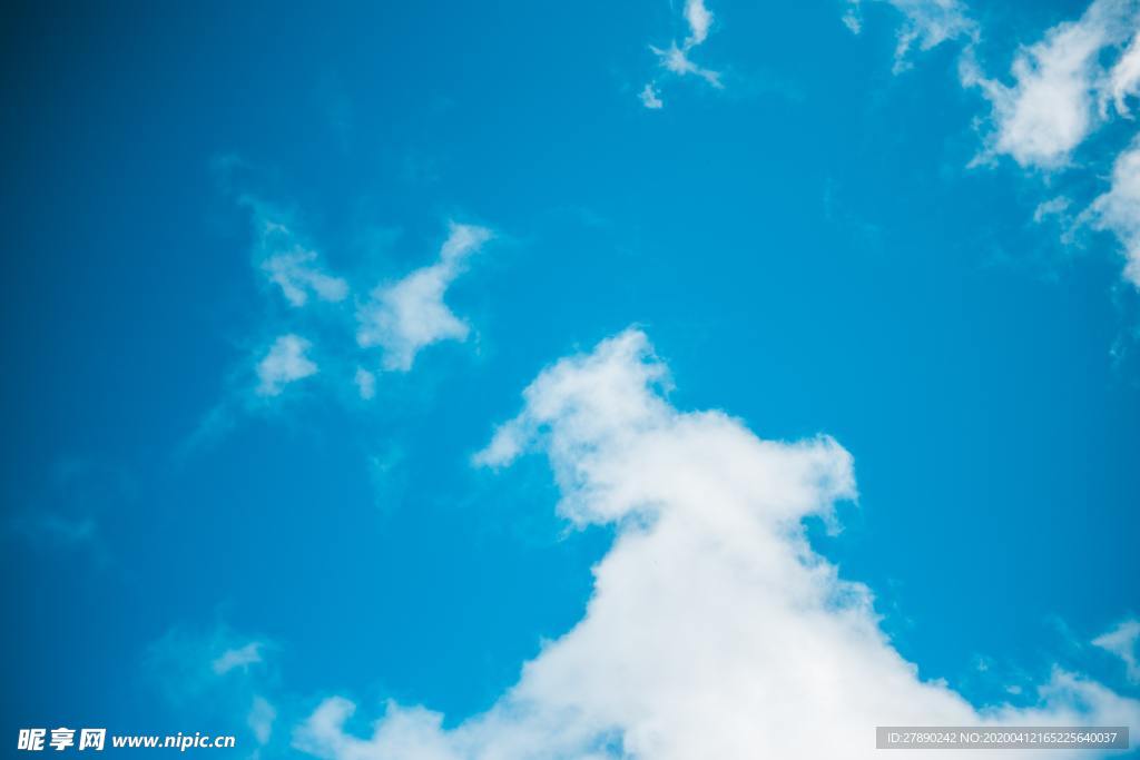 天空