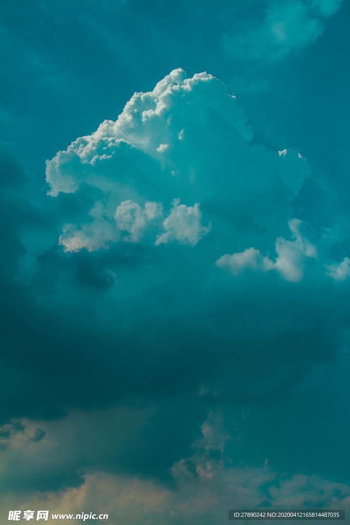 天空