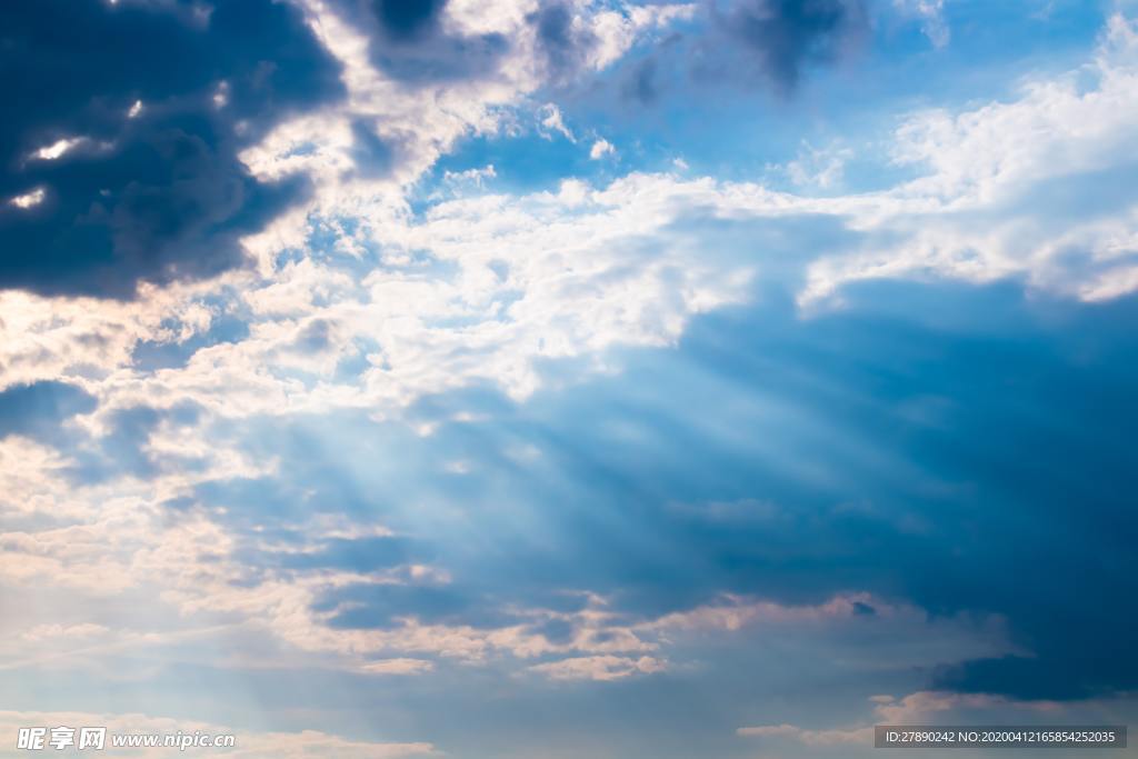 天空