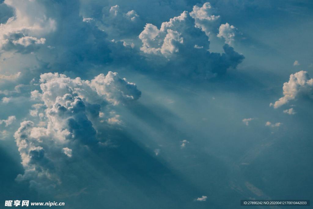 天空