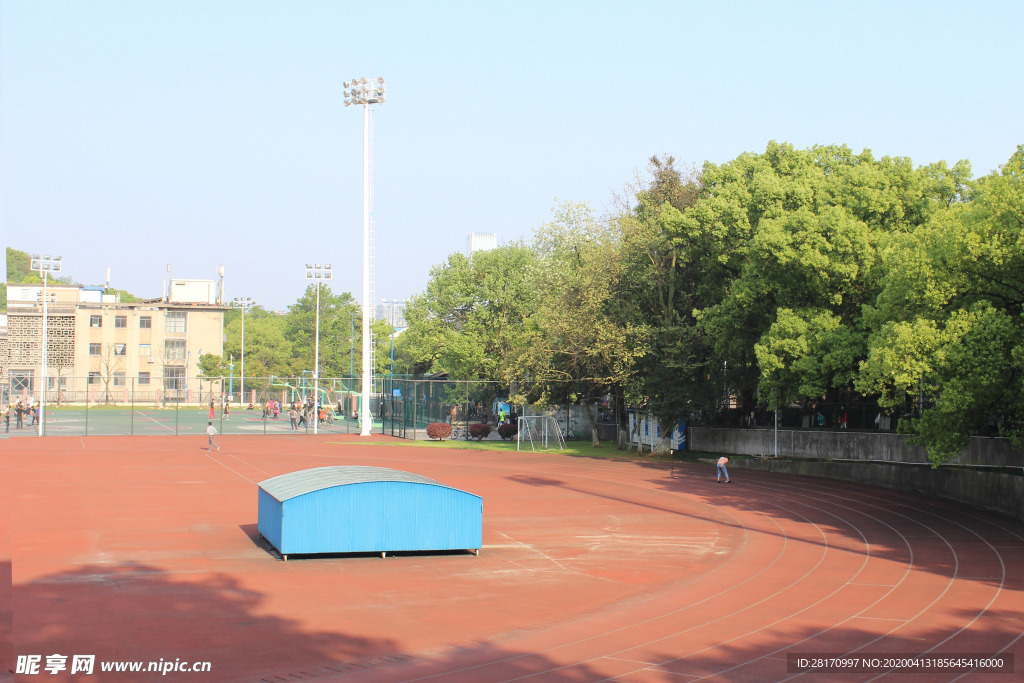 湖南大学体育场