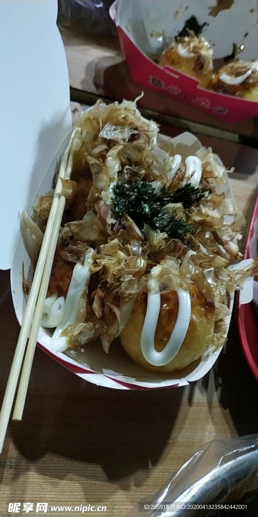 章鱼小丸子