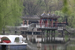 春天  公园  亭子  湖