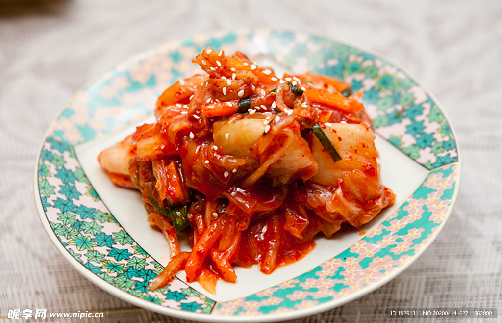 猪肉炒泡菜