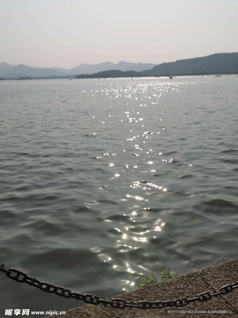 西湖水