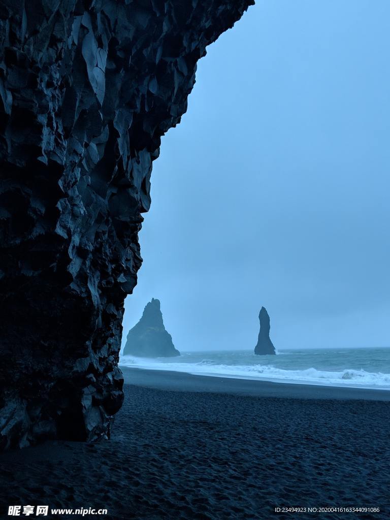 大海礁石