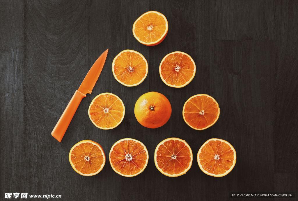 切开橙子排成的三角形