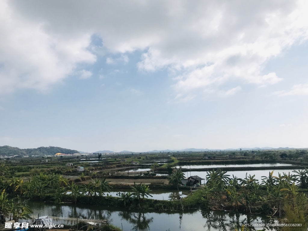 蓝天