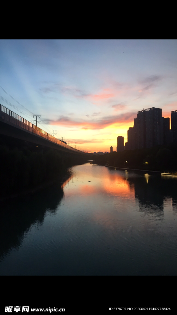 夕阳西下