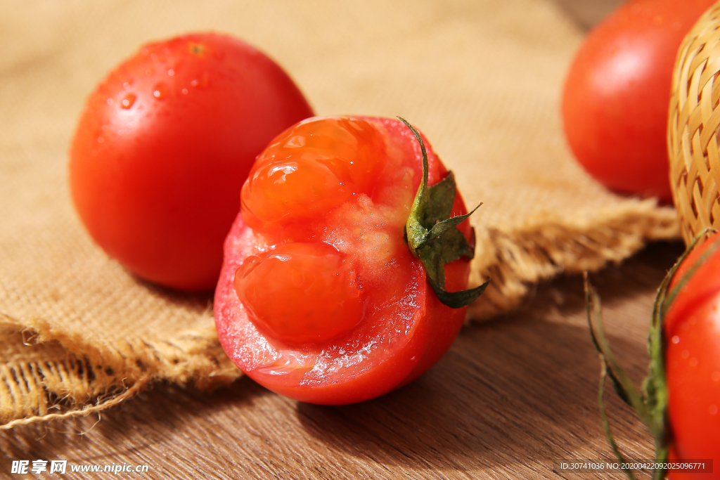 沙瓤西红柿 西红柿 沙瓤番茄