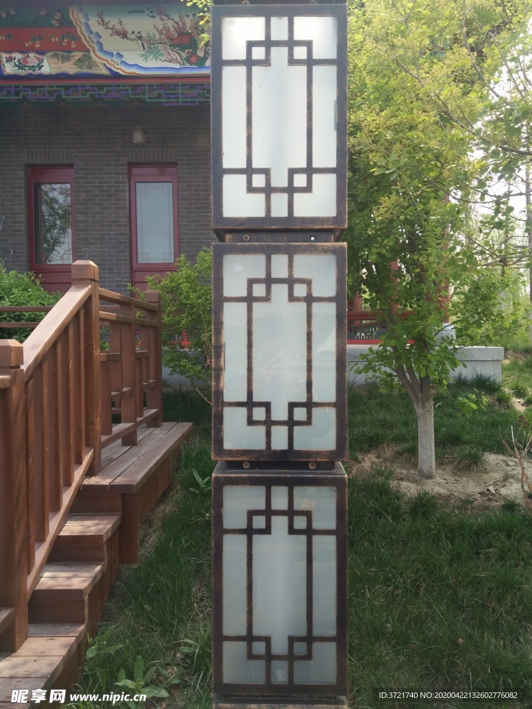 仿古灯