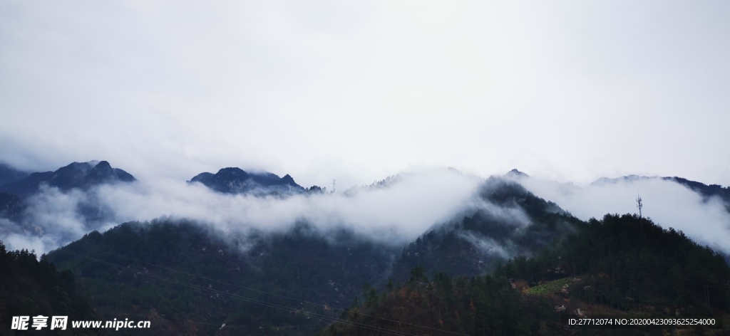 雨后大山