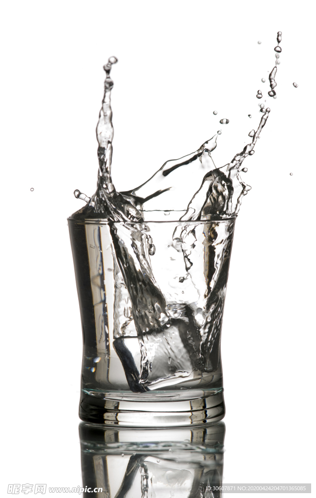 水