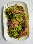一盘鸡翅中