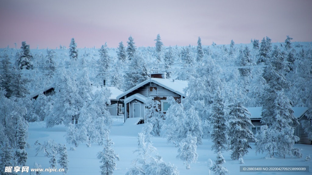 雪景 木屋