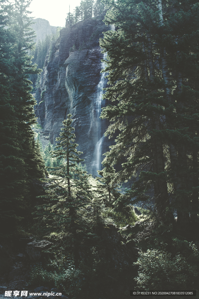 深山