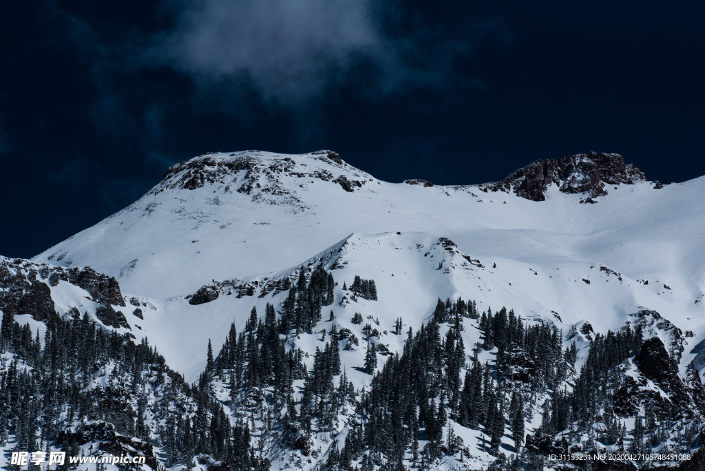 雪山