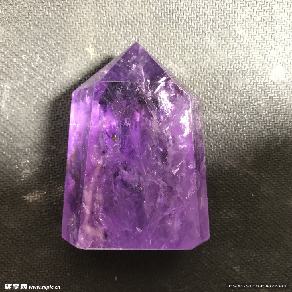紫水晶 晶簇 矿石