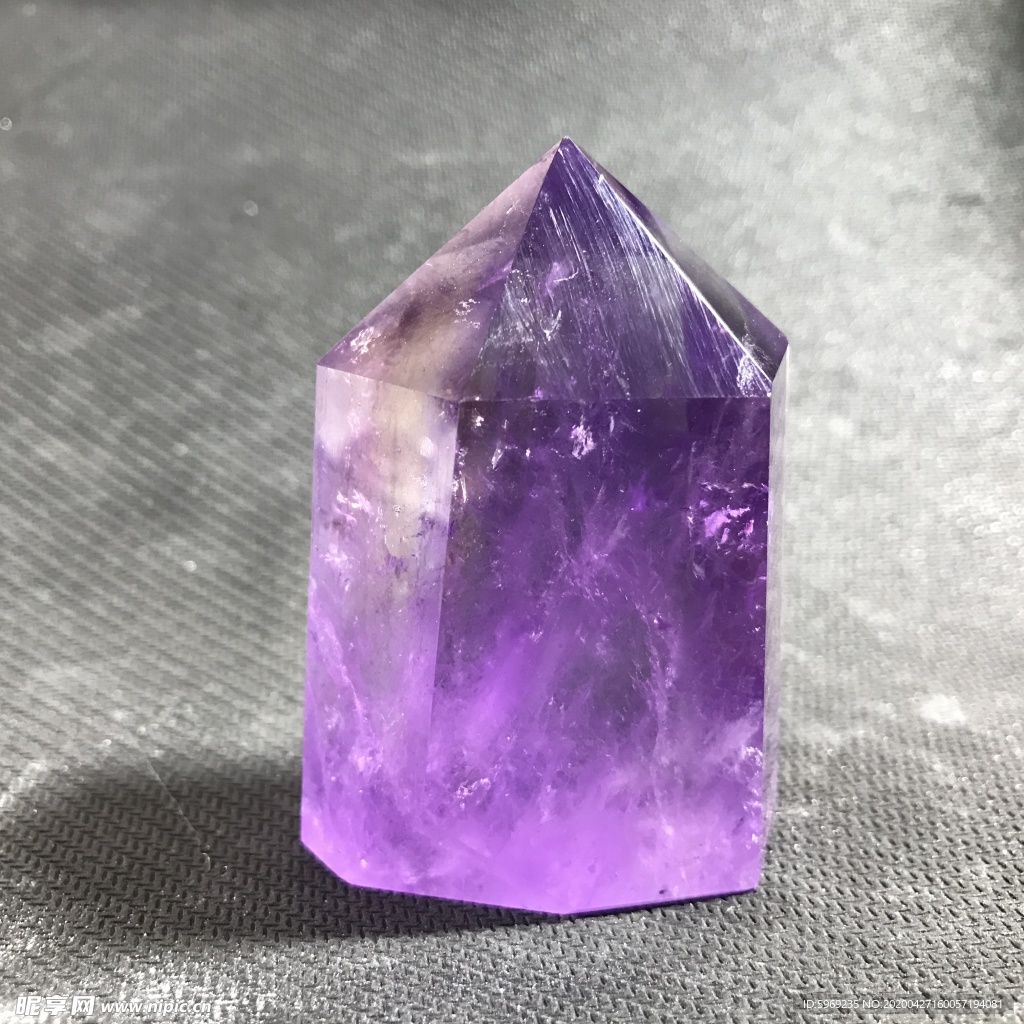 紫水晶 晶簇 矿石