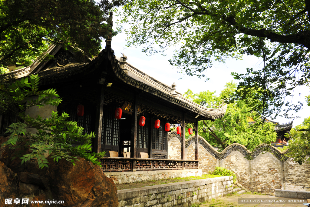 陆子祠