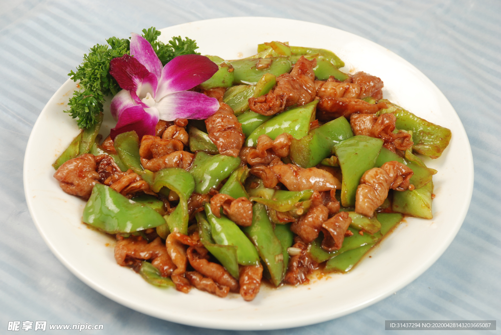 尖椒溜肥肠