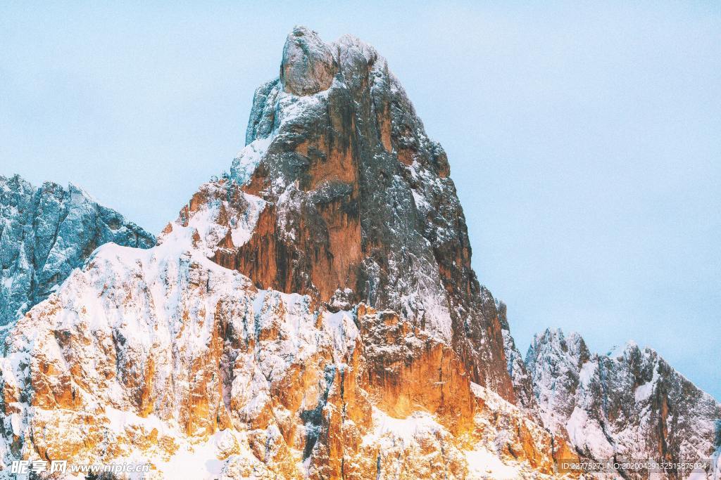 巨石山顶