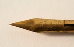 金色钢笔笔尖
