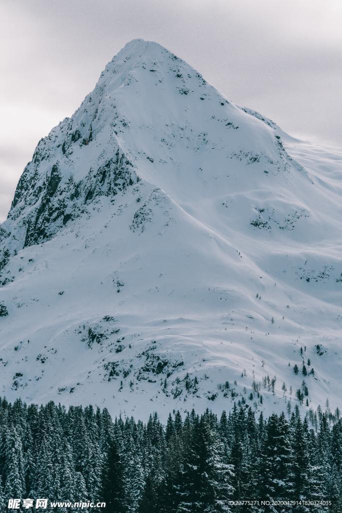 雪山