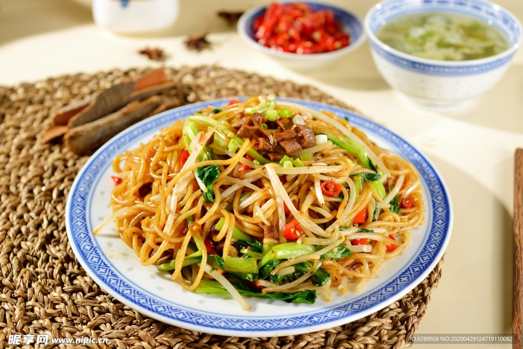大肠炒粉