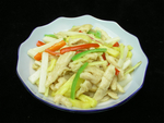 梨山药炒鸡柳
