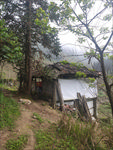 山中小房子