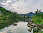 山里的小河