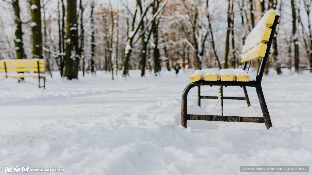 雪景公园雪景唯美图片