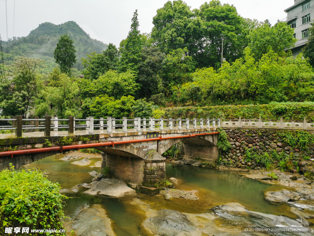 农村的桥