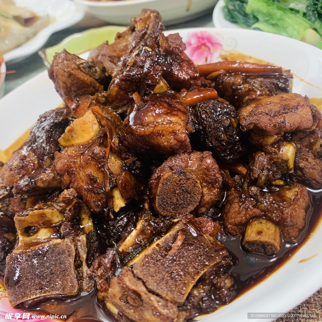 红烧排骨