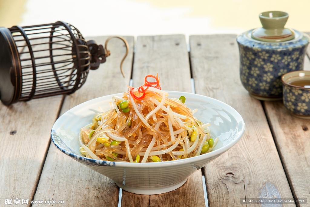 黄豆芽拌粉条