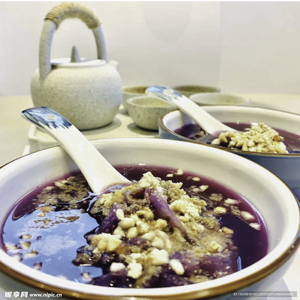 紫薯粥的做法和配料（美味又滋补）-叮百科