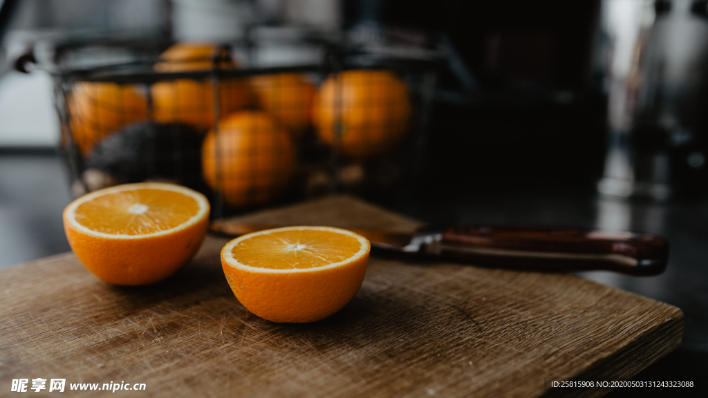 橙子切开的香橙图片