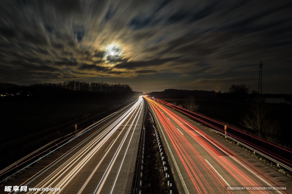 高速公路夜景