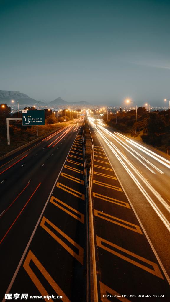 高速公路夜景